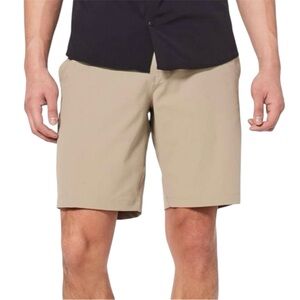 Lululemon Men’s Commission Shorts Warpstreme 9” Tofino Sand Colour Size 36